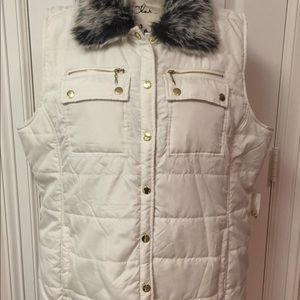 VEST NEW ❤️ Quilted XXL Cream NWOT
